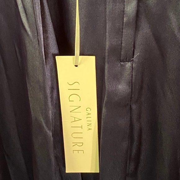 NWT! GALINA SIGNATURE Long Flutter Sleeve A-Line Bridesmaid Dress DAVID'S BRIDAL - Picture 11 of 13